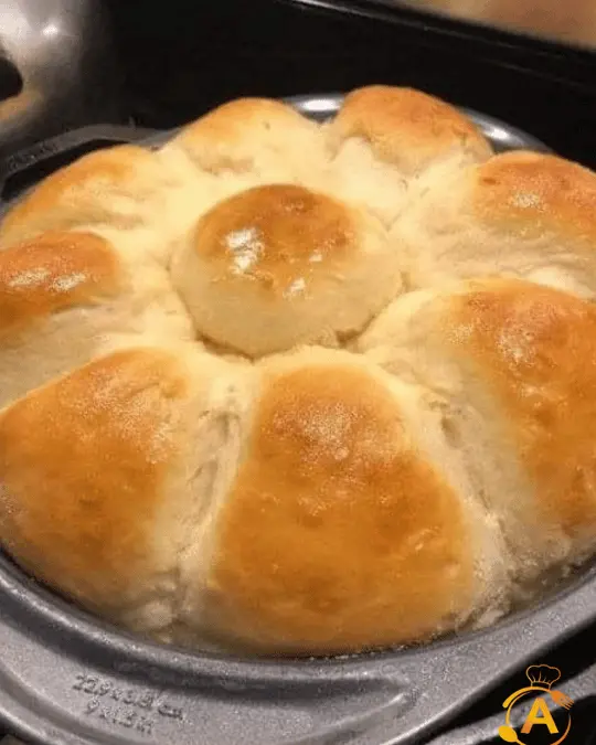 Fluffy Dinner Rolls