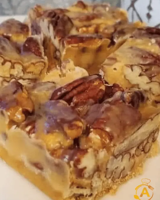 Pecan Caramel Bars